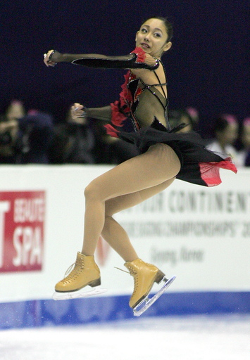 安藤美姫 四大陸選手権2008・女子シングルで3位入賞 写真2枚
