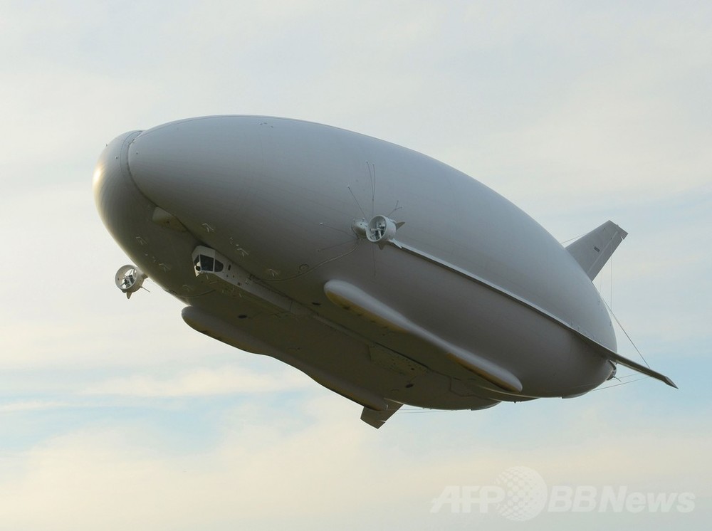 世界最大の「航空機」､英メーカーが公開 写真1枚 国際ニュース：AFPBB News