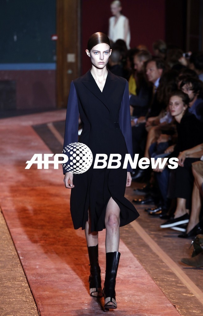 ＜14年春夏パリコレクション＞セドリック・シャルリエ