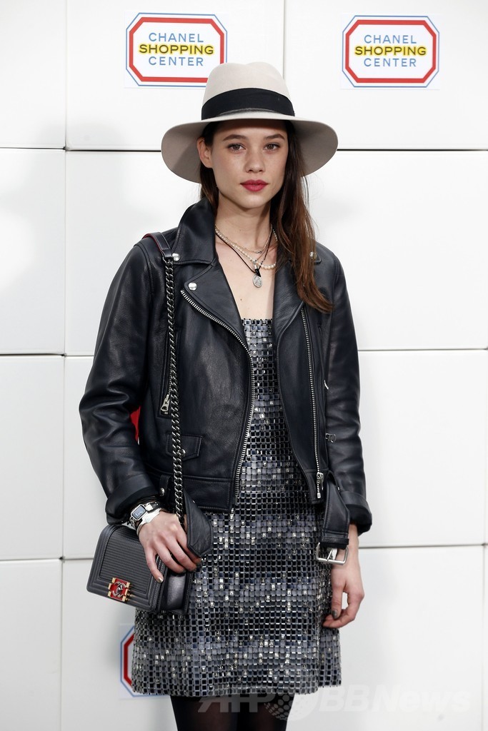 ＜14/15年秋冬パリコレクション＞「シャネル」の来場ゲストをチェック！ 