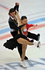09-10フィギュアスケートGPシリーズ第2戦ロシア杯（%%2009 Cup of Russia%%）アイスダンス。合計81.25点で3位だったロシアのエカテリーナ・ルブレワ（%%Ekaterina Rubleva%%）／イワン・シェフェル（%%Ivan Shefer%%）組。（2009年10月23日撮影）(c)AFP/YURI KADOBNOV