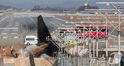 着陸許可から衝突まで…韓国旅客機事故「最後の9分間」に起きたこと