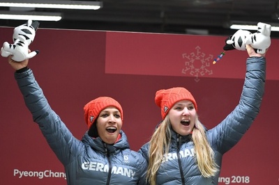 ドイツがボブスレー女子2人乗りで金メダル、平昌五輪