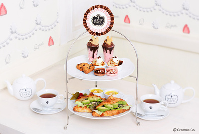 「Q-pot CAFE.」5周年、アニバーサリープレートや限定商品が勢揃い