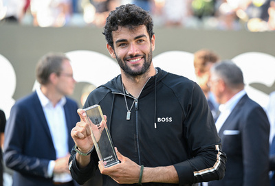 ベレッティーニがボスOP優勝、負傷のマレーをフルセットで撃破