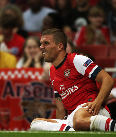 アーセナルのポドルスキーが最大10週間の離脱