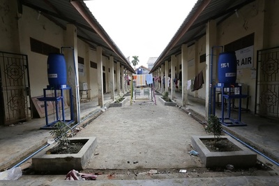 ロヒンギャ難民数百人がキャンプから失踪、密航か インドネシア