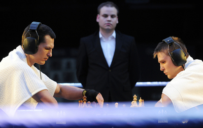 パンチ力も思考力も重要、チェスボクシング世界選手権 ドイツ