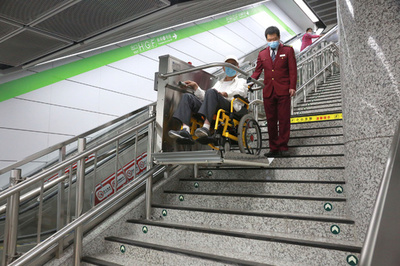 中国の障害者は8500万人 求められる社会のバリアフリー化