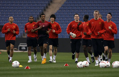 マンチェスター・ユナイテッド リヤド市内で練習を行う