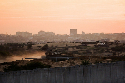 イスラエル軍、ガザ市南部で市街戦 パレスチナ側死者は1000人近くに