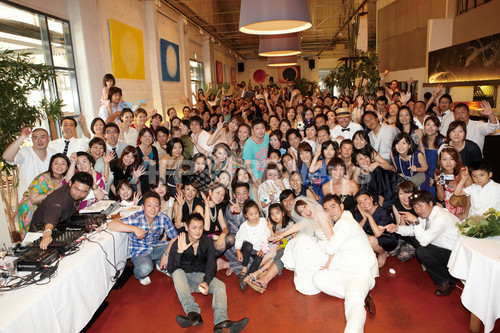 Senken H 107 心から祝いたい ハッピーウエディング ウエディングパーティー 写真9枚 ファッション ニュースならmode Press Powered By Afpbb News