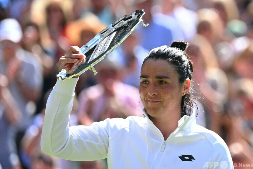 ジャバーはチュニジアの「誇り」 ウィンブルドン準Vも母国で称賛