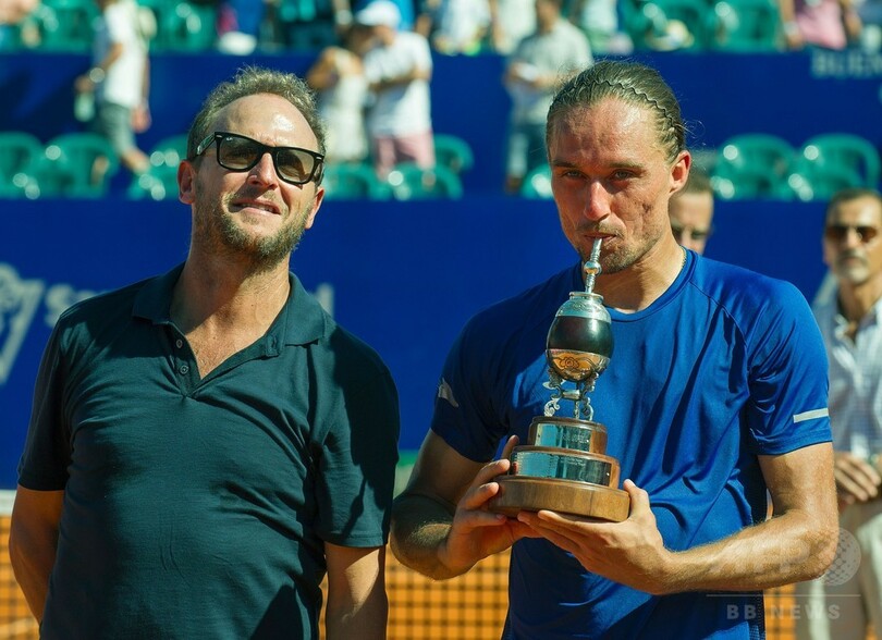 錦織はドルゴポロフに敗れ準V、決勝6連敗に アルゼンチンOP