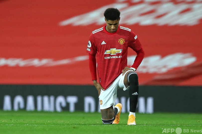 英サッカークラブ、「SNSボイコット」で人種差別に抗議