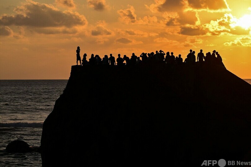 【今日の1枚】夕暮れに込み合う世界遺産 スリランカ