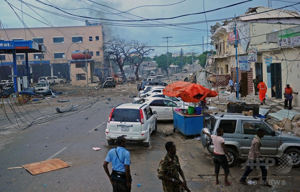 国際ニュース：AFPBB Newsソマリア首都でホテル襲撃、11人死亡 アルシャバーブが犯行声明