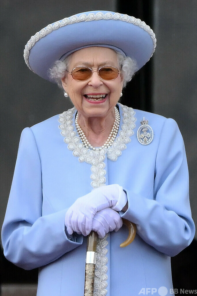 英女王、3日の祝賀行事欠席へ 体調不良で 写真4枚 国際ニュース：AFPBB
