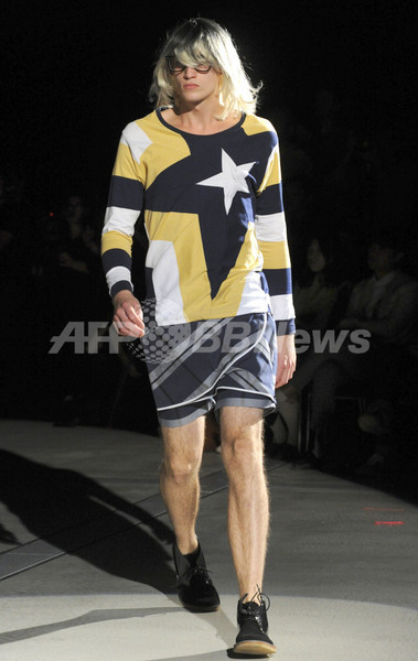 ＜12年春夏東京コレクション＞ヨシオクボ