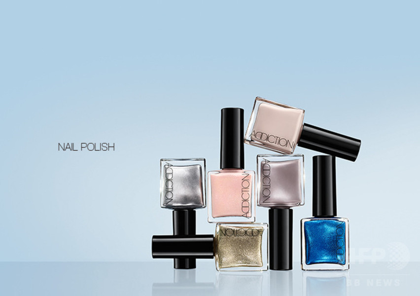 「アディクション」 冬コレクション、10月7日発売