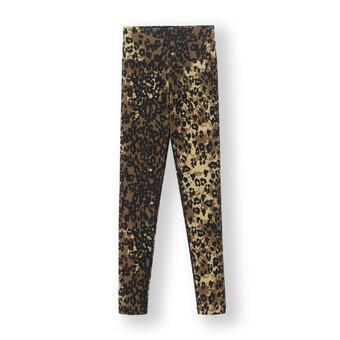 新品未使用　Reebok×MURUAコラボ　スポーツブラ　レギンス　ヒョウ柄 REEBOK×MURUA」モードなワークアウトスタイル提案 写真6枚 国際