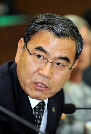 韓国国防相、核兵器を配備しない方針をあらためて確認