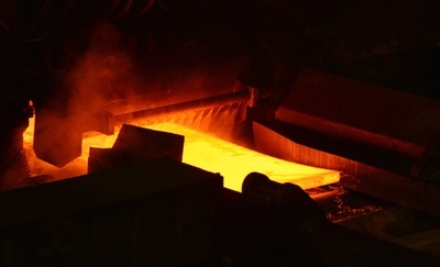 中国重工業の過剰生産、世界経済に打撃 EUCC報告