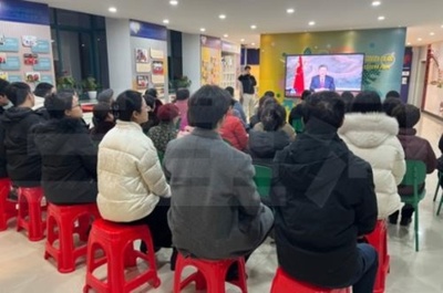 【三里河中国経済観察】異国の住民、新年に希望