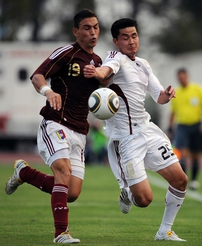 FIFA 北朝鮮フォワード選手のキーパー以外での出場を認めず