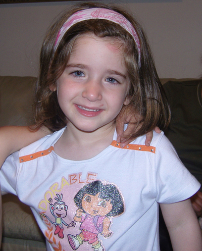 愛人関係にある祖父と母親が4歳の娘を殺害か、イスラエル震撼