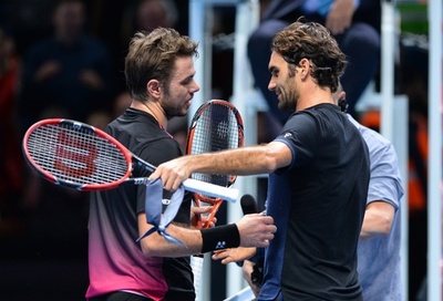 フェデラー、2年連続でワウリンカ下しジョコビッチとの決戦へ ツアー・ファイナル