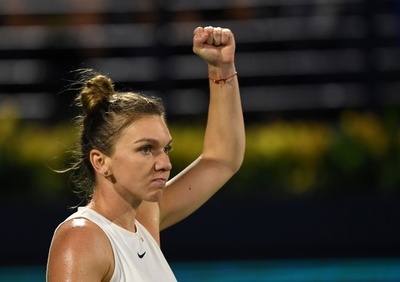 ハレプが2戦連続逆転勝ちで4強入り、ドバイ選手権