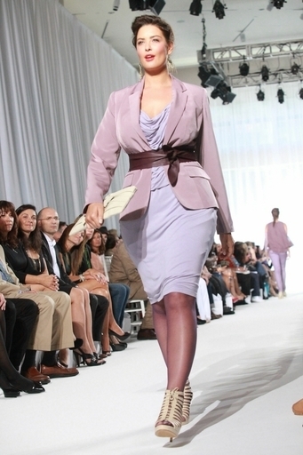 活躍の幅を広げる「プラスサイズ・モデル」、ショーへの起用は？