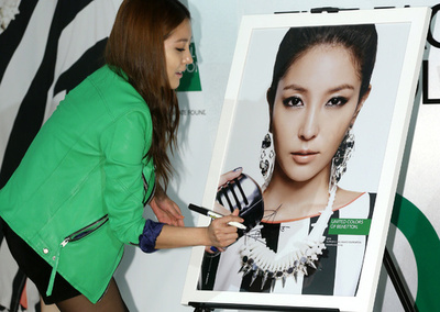 BoA、ベネトン広告のモデルに抜擢