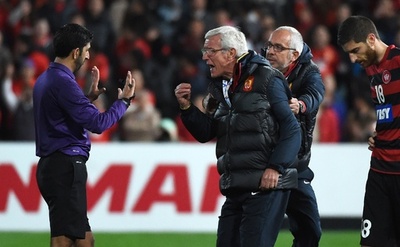 退場者を2人出した広州恒大が敗戦、リッピ監督は処分の可能性も