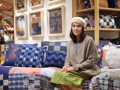 「A.P.C. QUILTS」ポップアップショップ29日まで、ジェシカ・オグデン来日