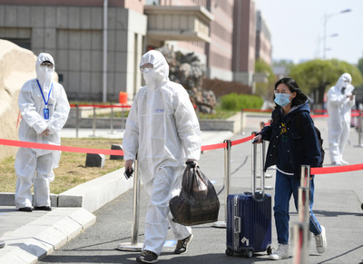 大学授業再開へ向け第1陣の学生が帰校 中国・吉林省