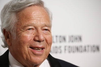 ペイトリオッツのオーナー、検察が買春罪の起訴取り下げ