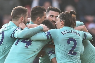 アーセナルが公式戦17試合無敗、ボーンマスに勝利