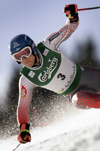 ＜06-07アルペンスキーW杯＞男子大回転・第4戦、ライヒ 1本目を終えて首位に立つ - スイス