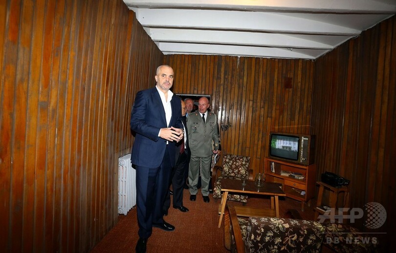 独裁者の核防空壕を一般公開、観光資源に アルバニア