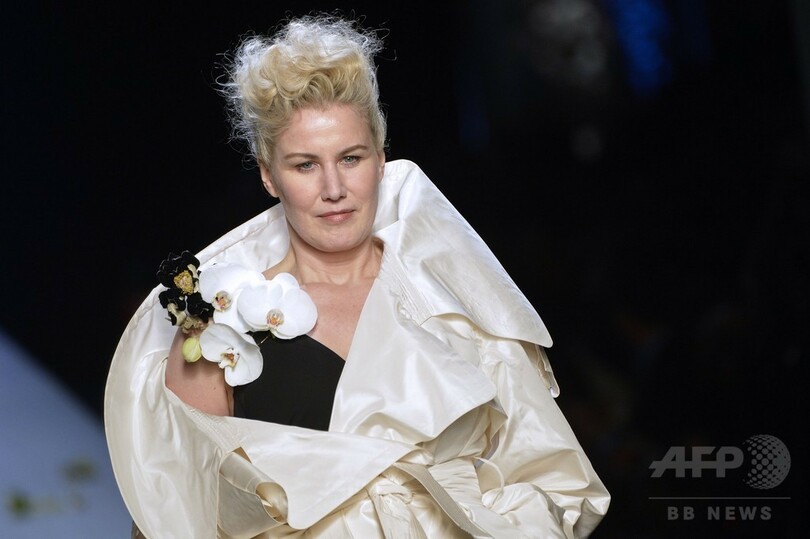 ナオミ・キャンベルもランウェイに、「ジャンポール・ゴルチエ」15年春夏オートクチュール