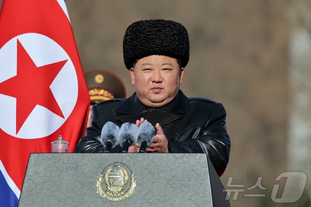 北朝鮮・労働新聞が「金正日氏の子ども重視」を特集…金正恩総書記の