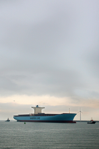 世界最大級のコンテナ船 写真3枚 国際ニュース Afpbb News