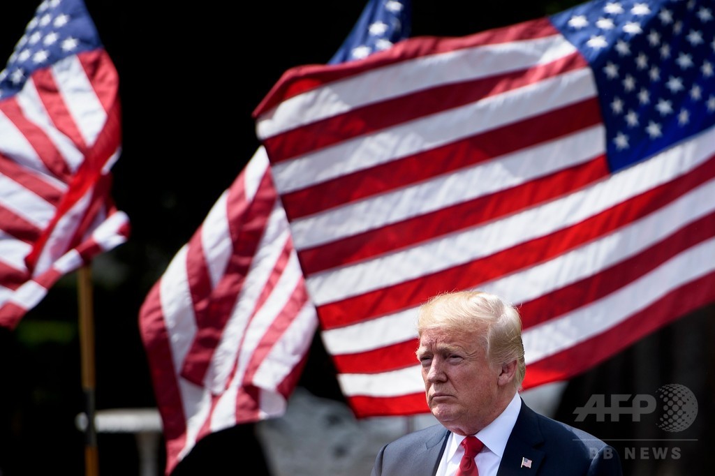 トランプ氏、対中関税発動を発表 中国は直ちに報復表明 トランプ氏、対中関税発動を発表 中国は直ちに報復表明