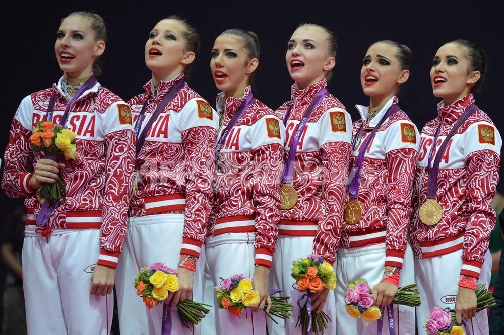 ロシアが新体操団体で4連覇達成 写真10枚 国際ニュース：AFPBB News
