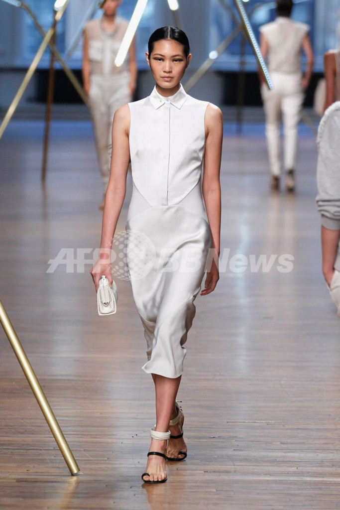 ＜14年春夏NYコレクション＞ジェイソン ウー