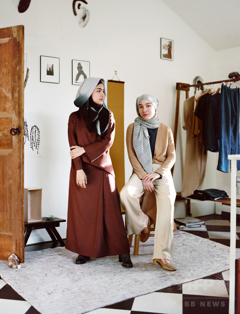 コンフォートウェアの新提案、「ハナ タジマ フォー ユニクロ」日本上陸