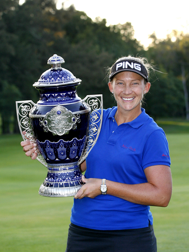 ロレーナ・オチョア・インビテーショナル最終日 スタンフォードが初日から首位を守り優勝