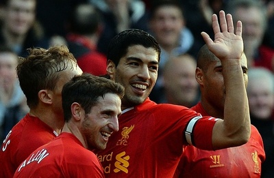 リバプールが暫定首位に、「サッカー脳」持つスアレスが大活躍